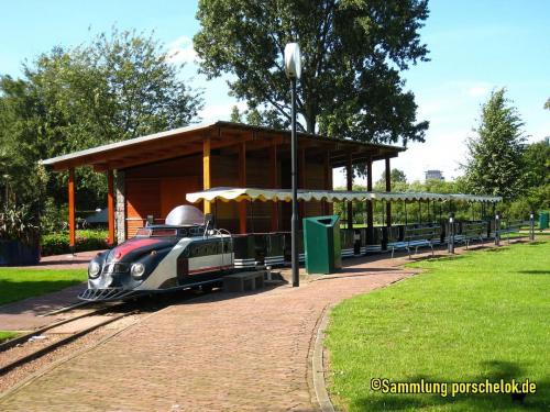 1280px-Amstelpark amsteltrein2 (1)