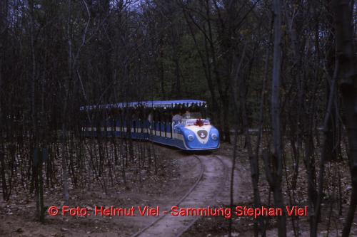 Hellblauer Zug Eröffnung, Copyright Helmut Viel, Sammlung Stephan Viel01